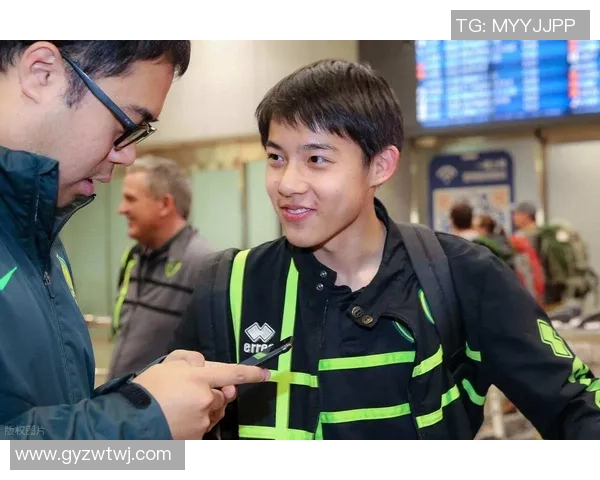 WBS究竟是哪个足球明星他在赛场上的表现如何引发了球迷的热议 WBS究竟是哪个足球明星他在赛场上的表现如何引发了球迷的热议