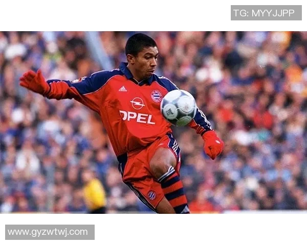 回忆那些年足球场上的传奇明星与他们的辉煌瞬间