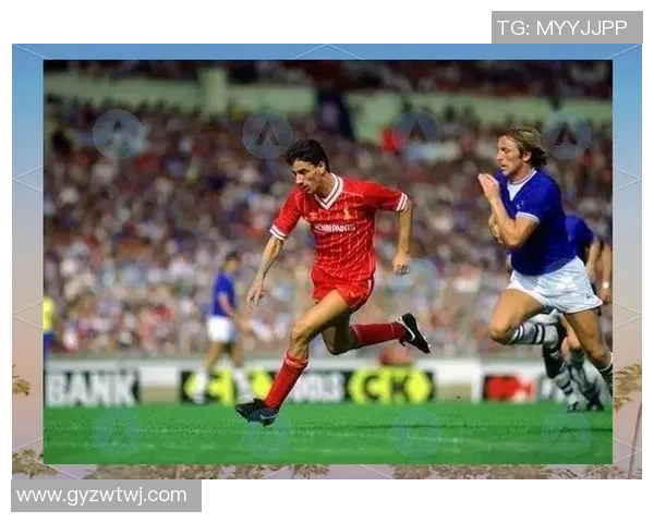 成都足球队的灵活战术揭秘与球队发展之路探讨 成都足球队的灵活战术揭秘与球队发展之路探讨