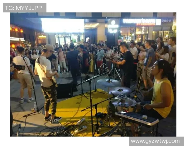 西安篮球队勇闯奥运舞台展现逆袭精神与团队力量 西安篮球队勇闯奥运舞台展现逆袭精神与团队力量